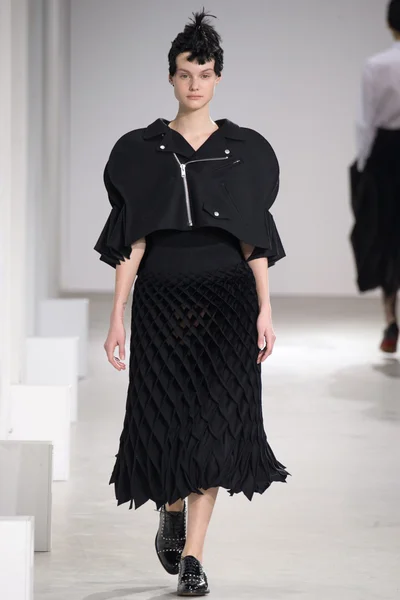 Look 4